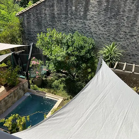 וילה Maison De Village De Caractere Pujaut